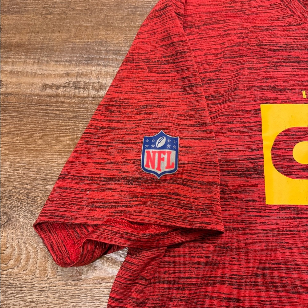 Men’s Nike Kansas City Chiefs Short Sleeve Shirt - Picture 3 of 5
